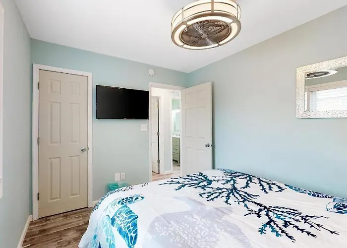 The Orange Crush - 5br Beachfront Family Retreat *
