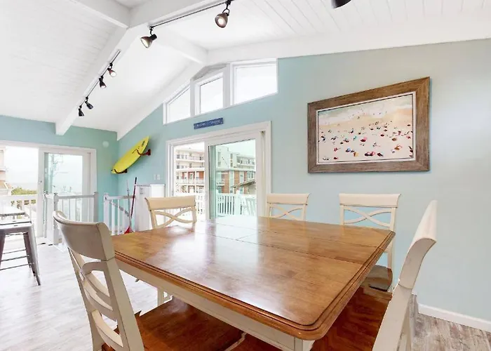 The Orange Crush - 5br Beachfront Family Retreat Ferienhaus Ocean Stadt